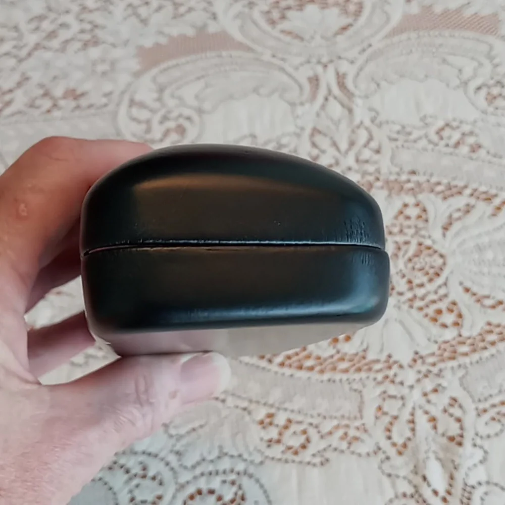 Diane Von Furstenberg Hard Shell Eye Glass Case Black With Hot Pink Lining
